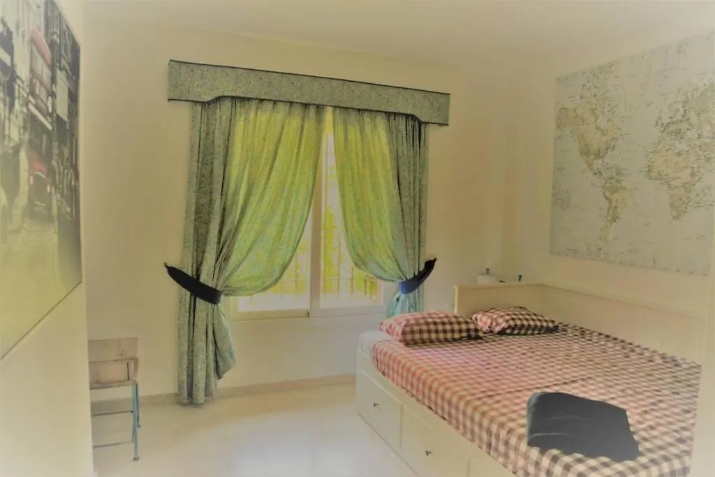 Marbella Beachside Apartment In 5 Star Gated